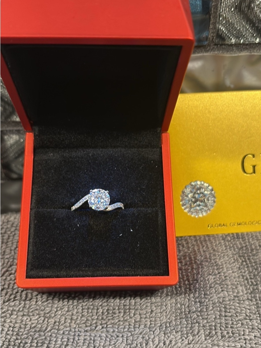 Diamond Halo Engagement Ring in Silver - Unbranded